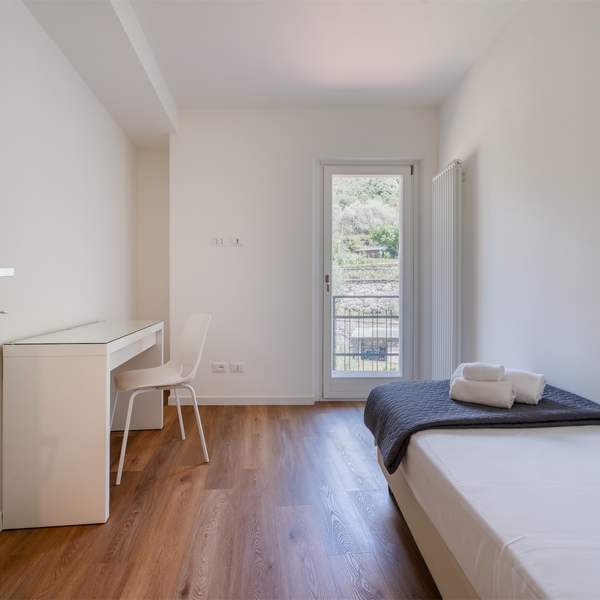 Appartamenti con vista, nel cuore di Torbole a 50 metri dalle sponde del Lago di Garda